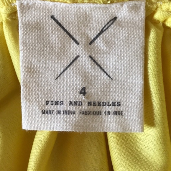 Pins AND NEEDLES Yellow Lace Scoop Neck V-Back Sleeveless Fit & Flare Size Large - Picture 4 of 4